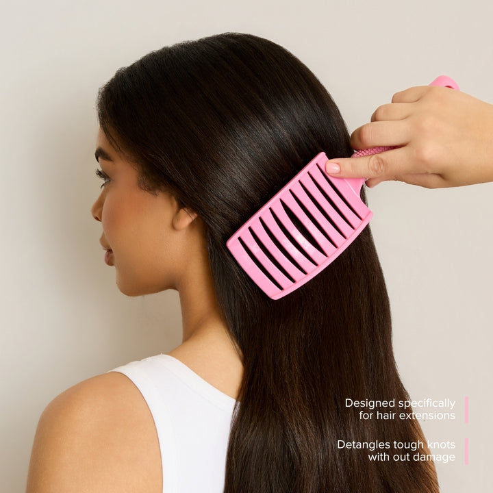 Pink Stroke of Luck - Curved Mixed Bristle Brush